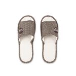 Overs unisex slippers indoor and outdoor/Comfortable slippers